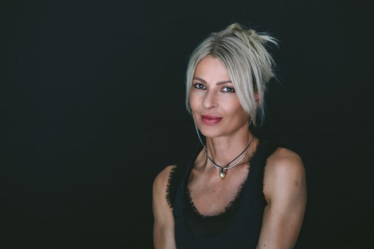 Nina Menkynová